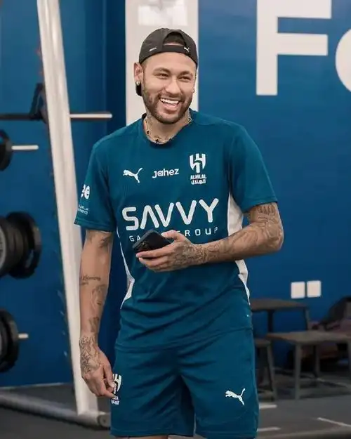 如中场核心 如中场核心